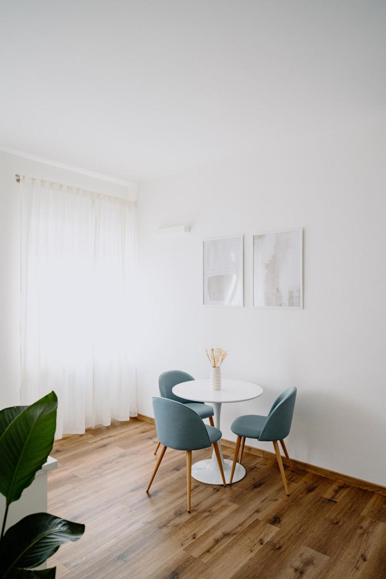 Alatea Apartments Poloni Verona Bagian luar foto