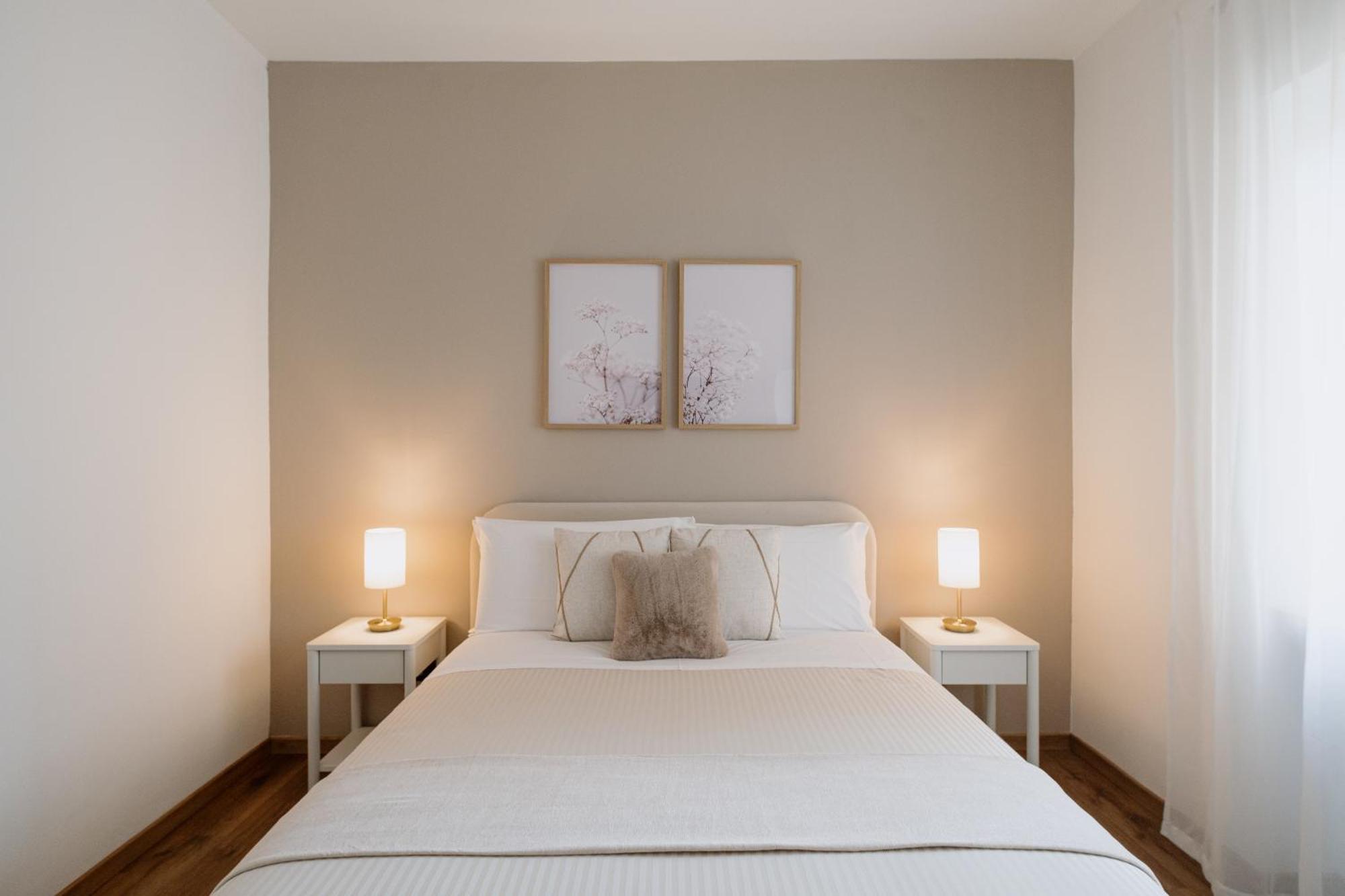 Alatea Apartments Poloni Verona Bagian luar foto